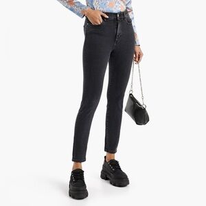 DL1961 High Rise Insta slim Charcoal Skinny Jeans DLX Hybrid 360 Comfort